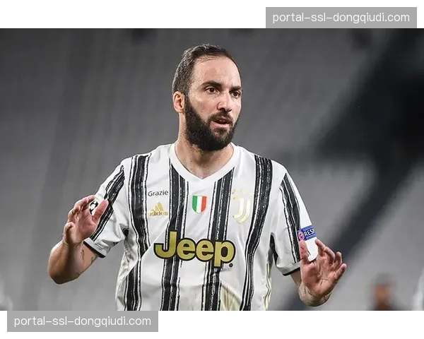 战术述评：尤文图斯“低位防守+快速转换”风格在强强对话中的有效性再获验证