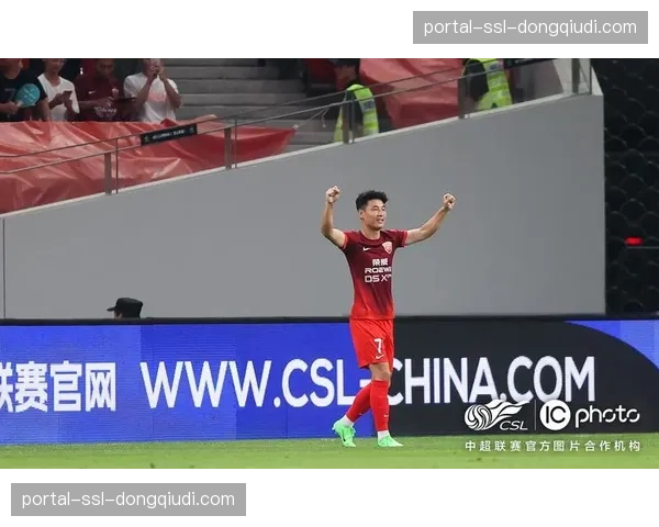 2026赛季中超揭幕：上海海港3-1山东泰山，武磊打入新赛季首球