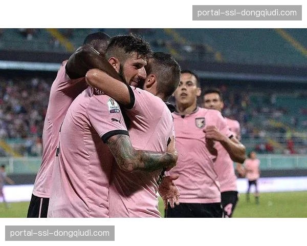 维罗纳2-1战胜萨索洛，赢得保级路上至关重要的一场胜利